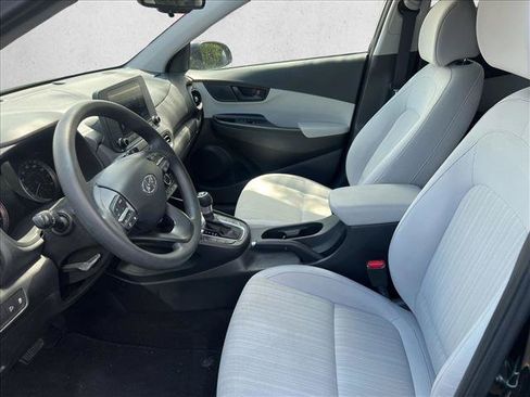 Used 2022 Hyundai Kona SEL FWD image 9