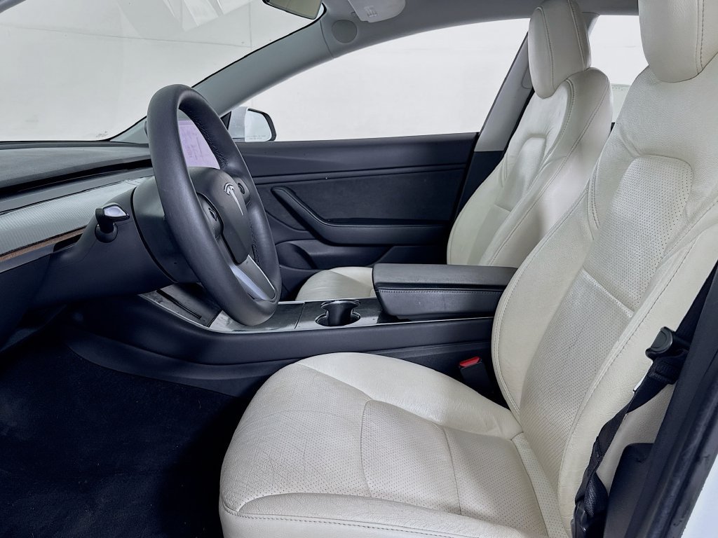 Used 2019 Tesla Model 3 Standard Range RWD image 12