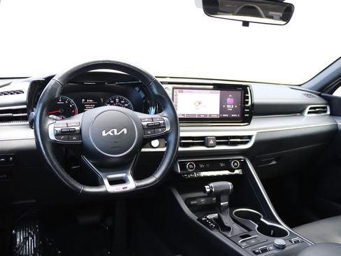 Used 2022 Kia K5 GT-Line w/ GT-Line Awd Premium Package image 3