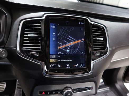 Used 2019 Volvo XC90 T6 R-Design w/ Protection Package Premier AWD/4WD image 24
