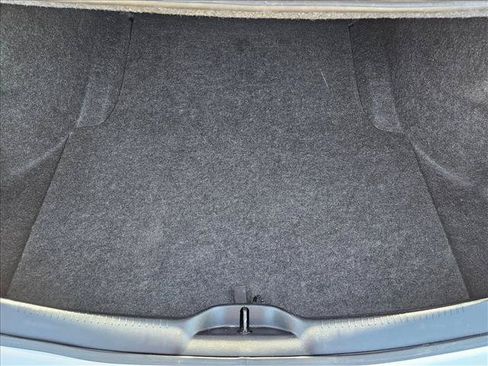 Used 2022 Chrysler 300 Touring L w/ Comfort Group RWD image 6