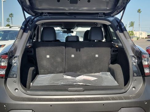 New 2026 Nissan Kicks SR image 15