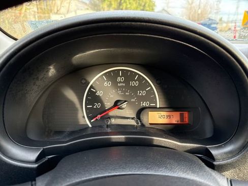 Used 2013 Nissan Versa S image 23