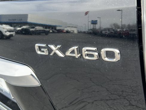 Used 2020 Lexus GX 460 Premium w/ Premium Package AWD/4WD image 9