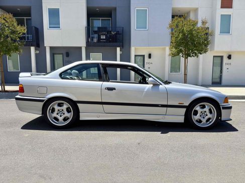 Used 1998 BMW M3 Coupe RWD image 25