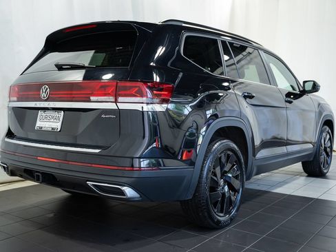 Used 2024 Volkswagen Atlas SE w/ Black Wheel Package AWD/4WD image 4