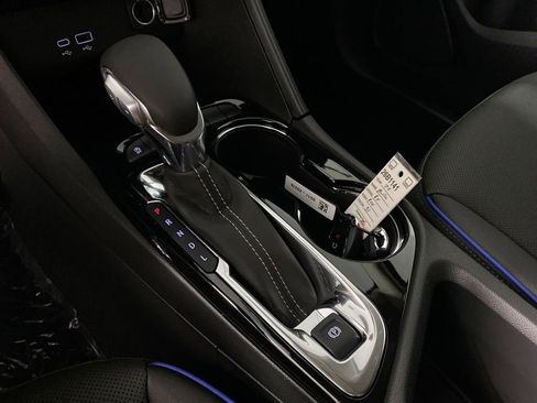 Used 2026 Buick Encore GX Sport Touring w/ Comfort Package image 19