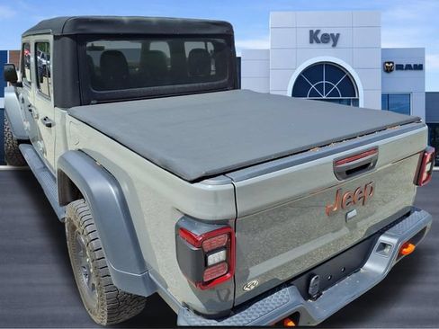 Used 2023 Jeep Gladiator Mojave w/ LED Lighting Group AWD/4WD image 11