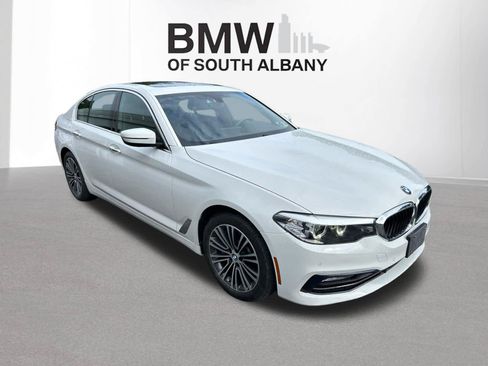 Used 2018 BMW 530i xDrive w/ Premium Package AWD/4WD image 7