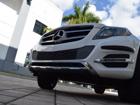 Used 2013 Mercedes-Benz GLK 250 BlueTEC 4MATIC image 13