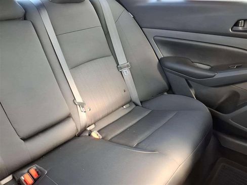 Used 2025 Nissan Altima 2.5 S image 18
