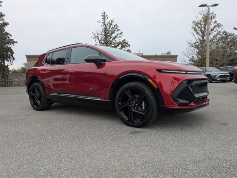 New 2025 Chevrolet Equinox EV RS image 2