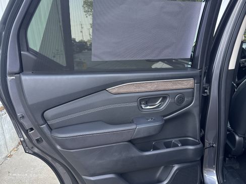 New 2026 Honda Pilot Elite image 12