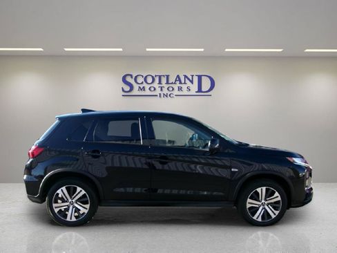 Used 2025 Mitsubishi Outlander Sport ES AWD/4WD image 5