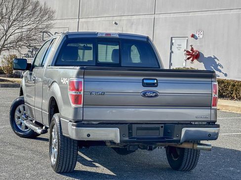 Used 2012 Ford F150 XLT w/ XLT Chrome Pkg image 11