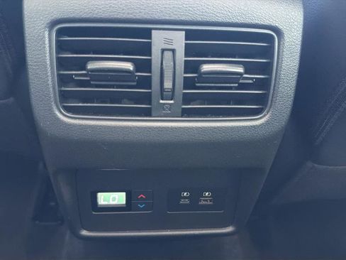 Certified 2023 Nissan Rogue SL w/ SL Premium Package AWD/4WD image 17