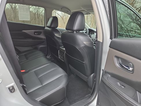 Used 2023 Nissan Murano SL w/ Cargo Package image 26