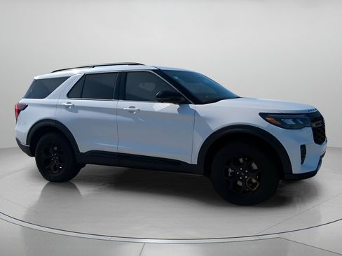New 2026 Ford Explorer Tremor image 38