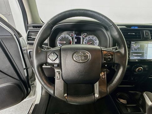 Certified 2024 Toyota 4Runner TRD Off-Road Premium AWD/4WD image 11