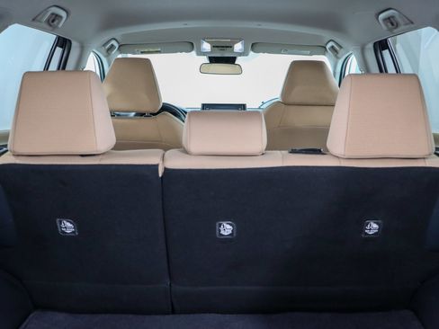 Used 2021 Toyota RAV4 LE image 28