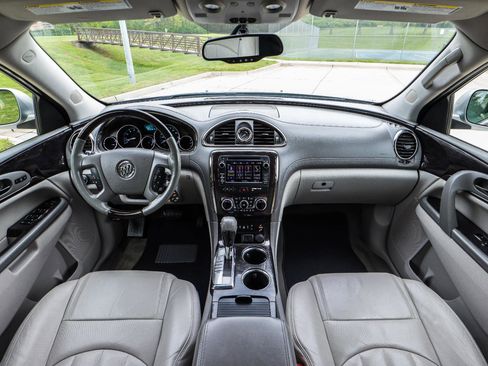 Used 2015 Buick Enclave Leather AWD/4WD image 2