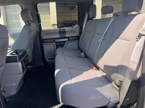 Used 2020 Ford F150 XLT w/ Heavy-Duty Payload Package AWD/4WD image 24