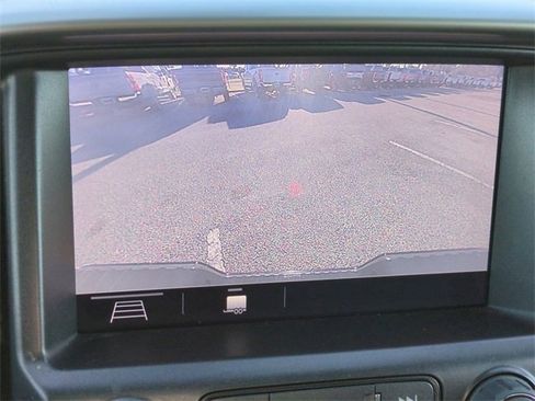 Used 2022 Chevrolet Colorado ZR2 w/ ZR2 Dusk Special Edition image 20