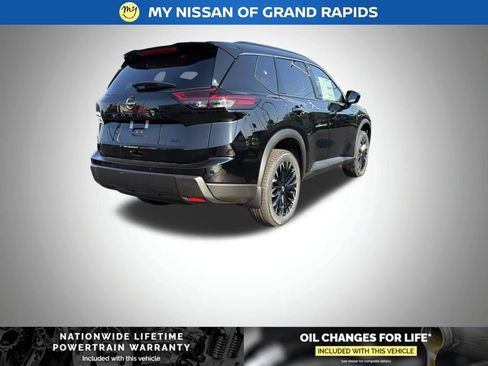New 2026 Nissan Rogue Dark Armor AWD/4WD image 5