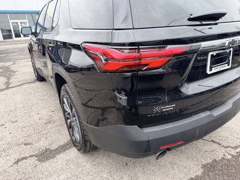 Used 2023 Chevrolet Traverse RS w/ LPO, Floor Liner Package image 8