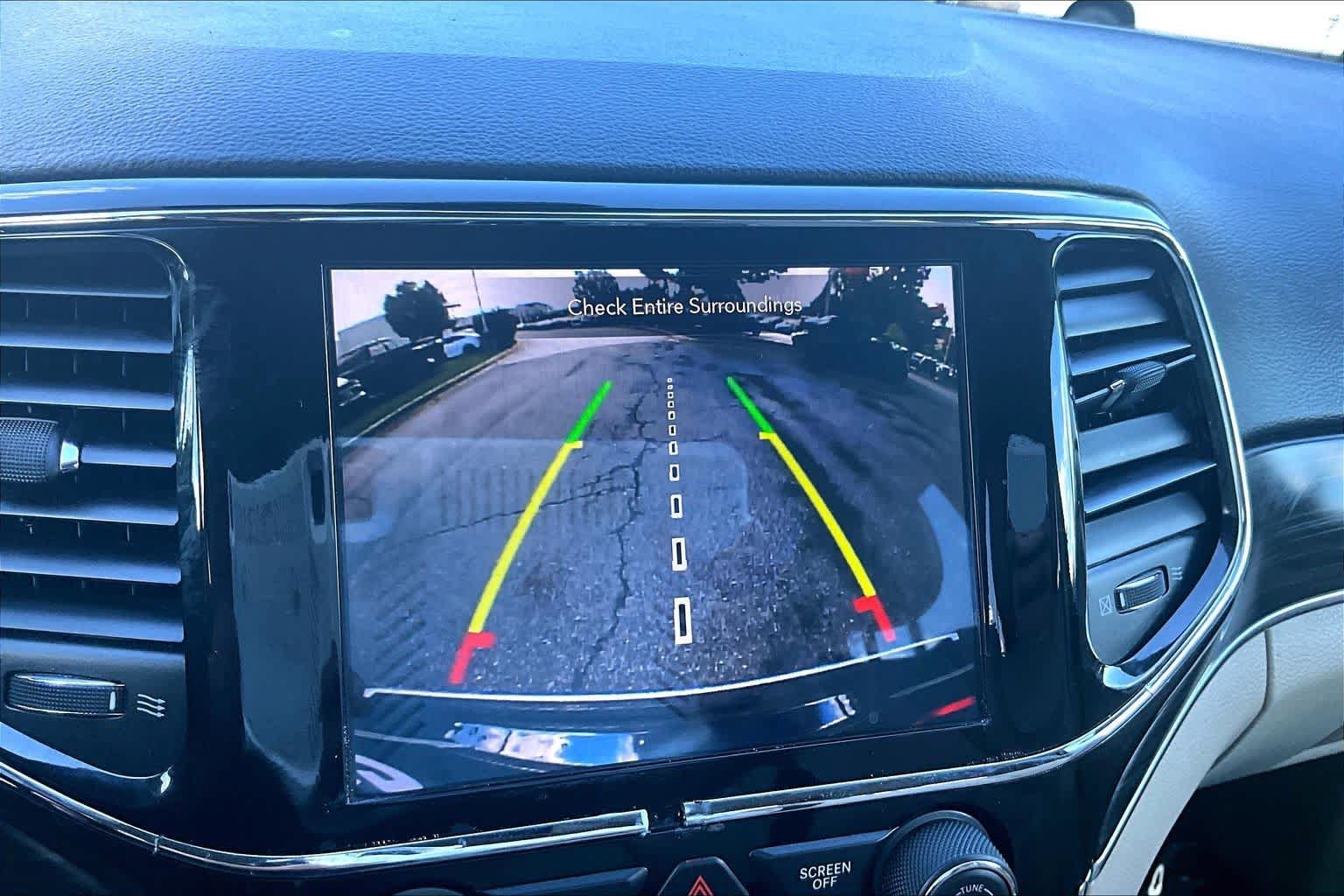 Used 2020 Jeep Grand Cherokee Limited RWD image 26