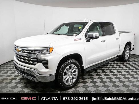 Used 2024 Chevrolet Silverado 1500 LTZ w/ LTZ Premium Package AWD/4WD image 26