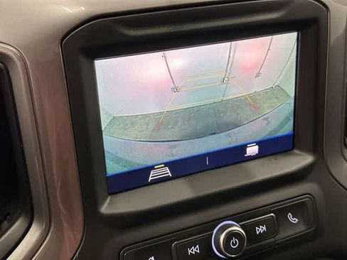 Used 2020 Chevrolet Silverado 1500 Custom w/ Custom Value Package RWD image 23