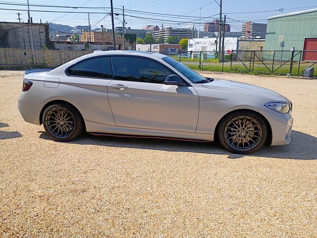 Used 2016 BMW M235i Coupe RWD image 14