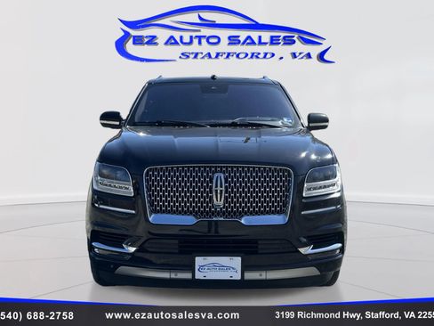 Used 2019 Lincoln Navigator Reserve image 2