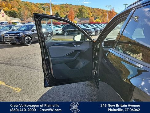 New 2026 Volkswagen Tiguan SE R-Line image 25