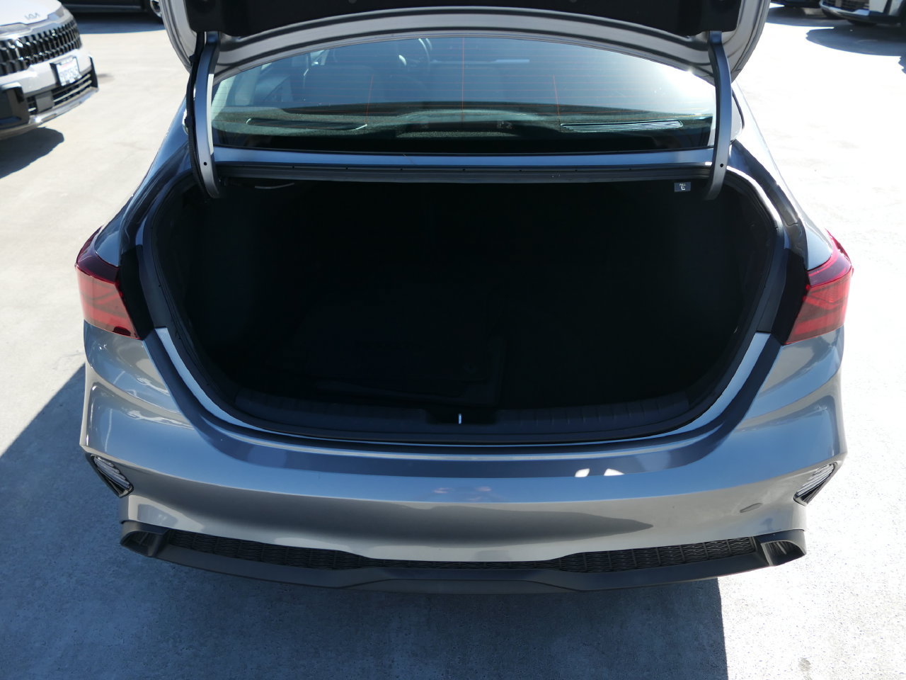 Certified 2024 Kia Forte LXS w/ LXS Technology Package FWD image 26