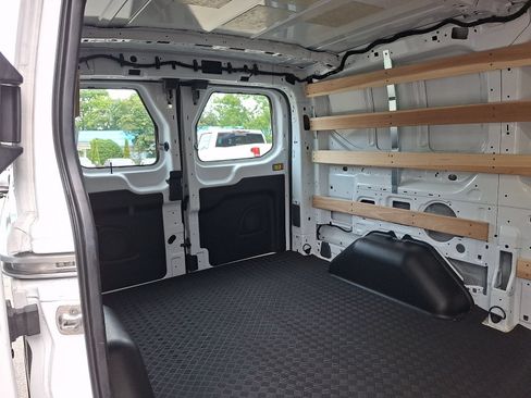 Used 2025 Ford Transit 250 Low Roof w/ Exterior Upgrade Package RWD image 10