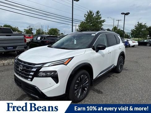 New 2026 Nissan Rogue Platinum w/ Platinum Premium Package AWD/4WD image 3