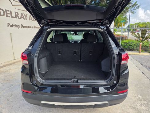 Used 2023 Chevrolet Equinox LT FWD image 13