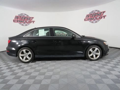 Used 2018 Audi A3 2.0T Premium Plus w/ Premium Plus Package image 8