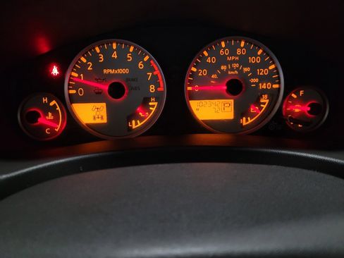 Used 2015 Nissan Xterra PRO-4X AWD/4WD image 23