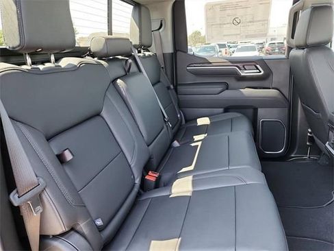 New 2026 GMC Sierra 1500 SLT w/ SLT Premium Plus Package image 22