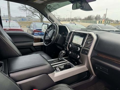 Used 2016 Ford F150 Lariat w/ Equipment Group 502A Luxury image 13