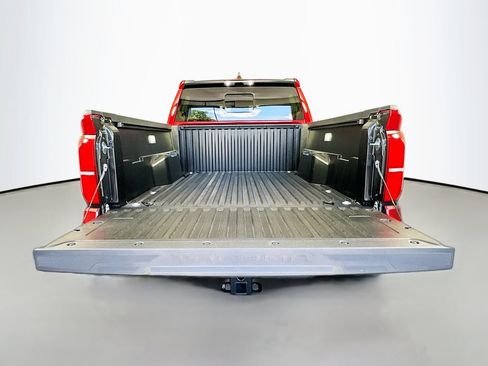 Used 2026 Toyota Tacoma SR5 w/ SR5 Upgrade Package AWD/4WD image 25