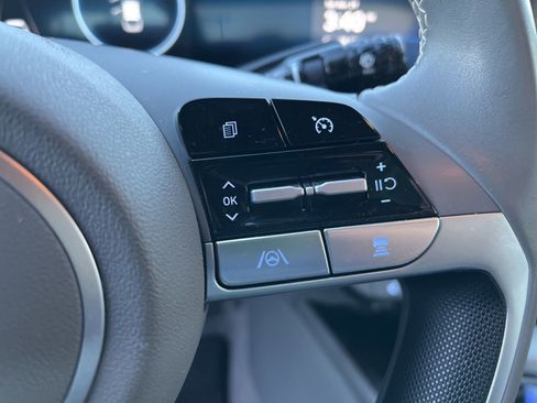 Certified 2023 Hyundai Elantra SEL w/ Convenience Package image 28