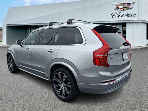 Used 2022 Volvo XC90 T8 Inscription w/ Advanced Package image 4