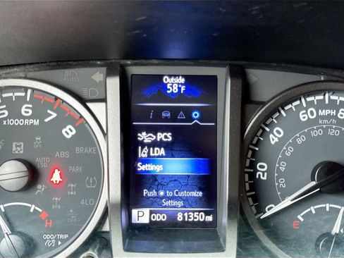 Used 2020 Toyota Tacoma TRD Off-Road image 18