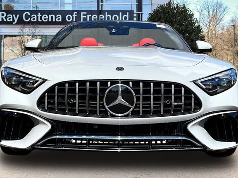 Used 2022 Mercedes-Benz SL 55 AMG 4MATIC image 3