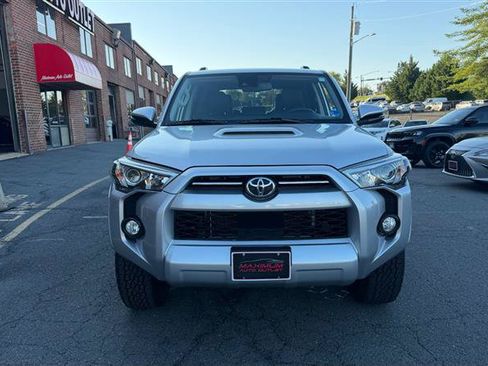 Used 2020 Toyota 4Runner TRD Off-Road Premium w/ Moonroof Package AWD/4WD image 2
