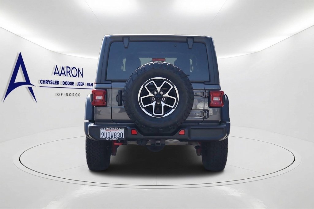 Certified 2025 Jeep Wrangler Unlimited Rubicon w/ Convenience Group AWD/4WD image 5